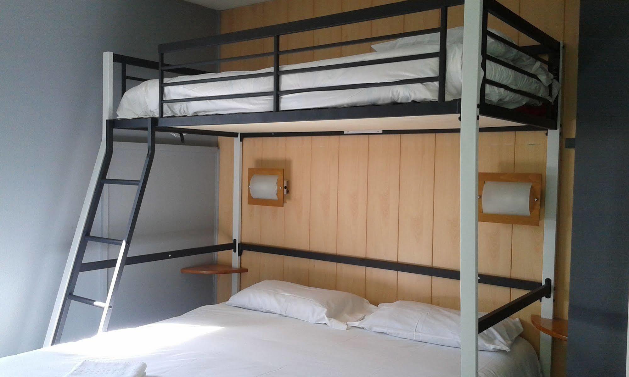 Fasthotel Каркасон Екстериор снимка